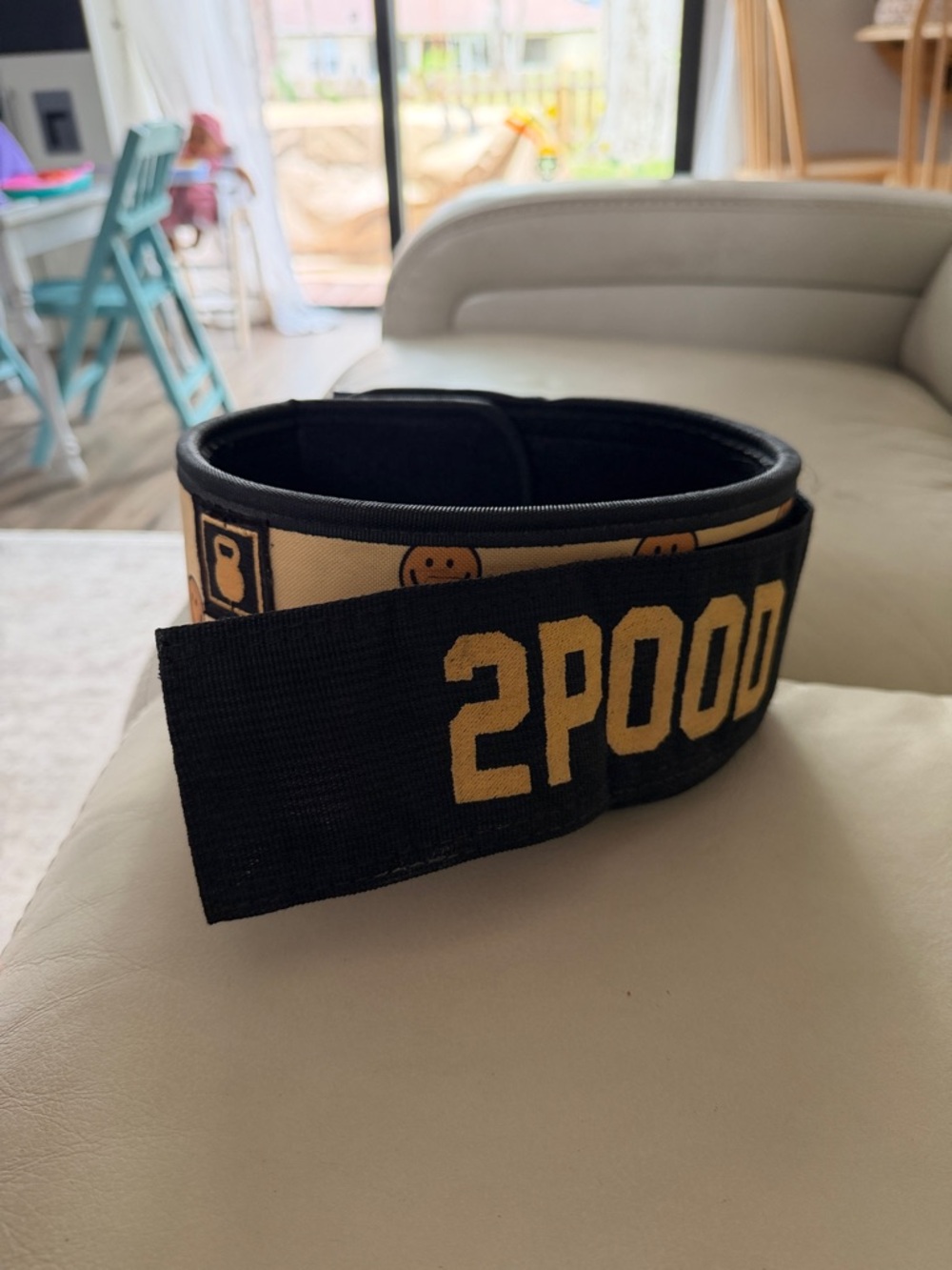 2POOD Black and Gold Weightlifting Belt